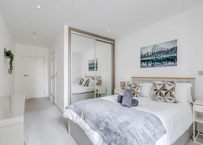 Cozy London Apartment With 2 Bedrooms